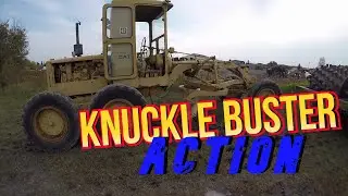 Caterpillar 212 grader operating