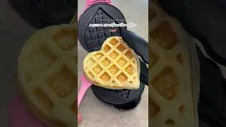 tiktok: xjanetlopez💐🧇 #baking #aesthetic #heart #waffles #mexican #breakfast #recipe #recetas
