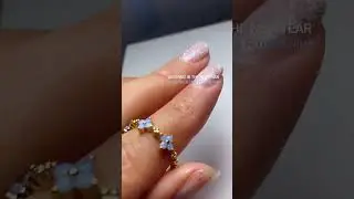 Dainty Blue Opal Flower Ring #accessories #jewelry #goldjewelry #daintyjewelry #fashion #accessories