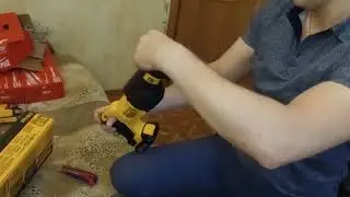Распаковка сабельная пила Dewalt DCS380B