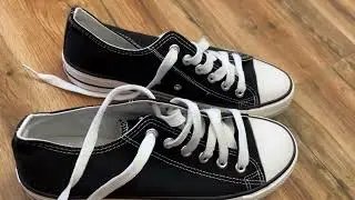 Mozafia Casual Canvas Shoes Black and White, an excellent pair I must say