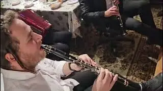 Klezmer wedding Hora clarinets N.Diamant&A.Zeyde,violin Gavriel Shouraki,cello Daniel,drums,piano