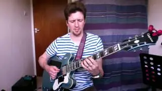 Nat Martin jamming on Dm