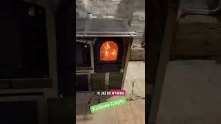 Kuchnia kaflowa z fajerką i piekarnikiem żeliwnym. Kaflowe ciepło. Tiled stove, ceramic Westphalian