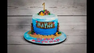 Making a Moana Cake - Time Lapse