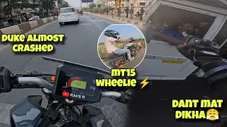 Ktm Duke 200 almost crash😱|| wheelie stunt on mt15😍 #surat #automobile #ktm