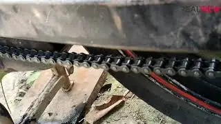 Motorcycle Chain Clean and Lubing Tutorial.