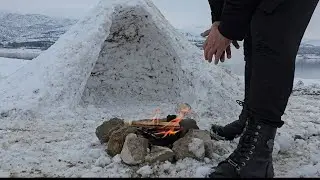 I built an igloo under difficult conditions. #igloo #camping 