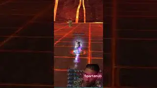Spartanub running away, escape scroll is all where his crone go lmao  #games #pvp #rohanbloodfeud
