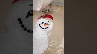 Fluffy Snowman #snowman #snowmanmaking #embroiderydesigns #machineembroiderydesigns #diyembroidery