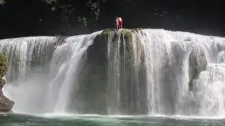 Jumping the Lower Lewis Falls