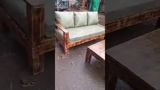 3seater pallet seat and pallet table #pallets_kenya #diy  #palletprojects #palletworld #pallets