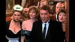 Режиссер сериала &laquo;Соседи&raquo; Николас Столлер разрабатывает сериал по сценарию Clue!