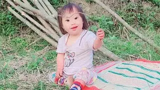 The daily struggles of a single mother and her child.