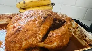 POLLO EN SALSA CRIOLLA SALVADORENA CON GUINEO