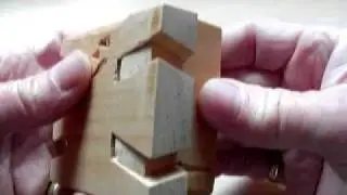 Twisted Dovetail Joint Demo.AVI