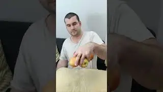 World record apple hold