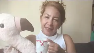 Lucia 100% SV est&aacute; en vivo. HORA DEL CAFECITO Y SALUDANDO A MIS CORAZ&Oacute;NES