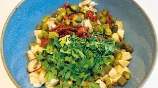 Knollensellerie-Salat mit karamellisierten Zwiebeln & Orangen-Mango-Dressing | Einfach & aromatisch