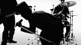 Poolpo - QUIMICAMENTE MEJORADO - Video Oficial 🐙🎵