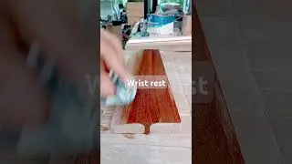 Finishing a wrist rest for our customer. Satisfying to watch #wristrest #palmrest #keyboard