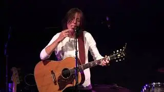 Show And Tell    Performed By Holly Lerski