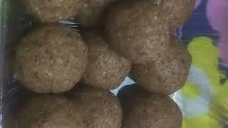 Nuvvulu+flaxseed protein laddu plse like share sucribed my video 