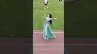 欢快的节奏让人心情愉悦#玛尼情歌#舞蹈#操场上从不缺舞者#让全世界看到中国美