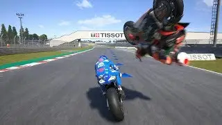 MotoGP19 Online is so much FUN - Montage #1
