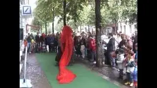 Kollektion von Weerasak Karnchuang zum Stra&szlig;enfest K&ouml;nneritzstra&szlig;e Leipzig 31.05.2013