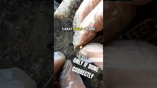 Antique gold bracelet repair. Removing a link and soldering it again. #jewellery #gold #repair