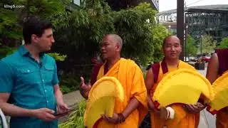 Tibetan Artist Monks arrive
