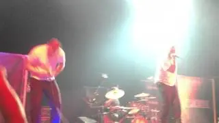 sky came burning @ rams head