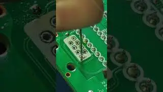 Medical Needle VS Solder &mdash; The Easiest Way to Clean a PCB! 😱🔥