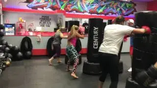 iX3 Kickboxing Class Boca / Promo video