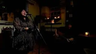 Rachel - Gril Crush (Little Big Town) 04/11/25 Althorpe Coaching Inn