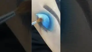Half cut crease eye makeup