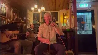 Red Rooster unplugged at the beautiful little Portsmouth hoy Poole Quay 