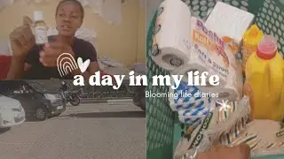 Vlog:spend a day with me +#christmas #shopping + panda mart