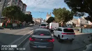 Bağcılarda Kısa Bir Araç Turu/A Short Car Tour of the Bağcılar Area