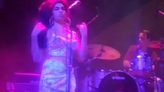 Amy Winehouse - You're Wondering Now (Rio de Janeiro 11/01/2011)