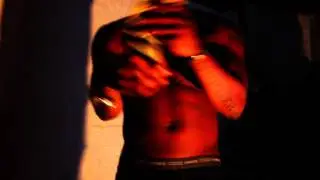 UwwMoney- Around Us (OFFICIAL VIDEO) NWB