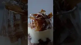 Apple Cinnamon Dessert Cup  #appledessert #apples #applecinnamon #cinnamon #falldesserts #cakeshorts