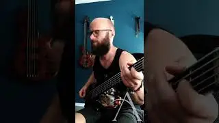 Robin Zielhorst rocking some AMEND grooves 🤘🏻