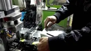 auto plastic zipper tape sealing machine