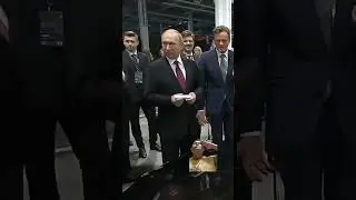 President Putin Luxury car visit#mercedesbenz#russianpresident #greenscreen