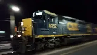 [CSXT]6352 EMD GP40-2 Ex-SBD,Ex-SCL & 6031 EMD GP40-2 Ex-B&O Leads Heavy X981-20 High & Wide Fay NC