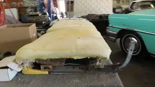 Отдам сиденья для Chevy Monte Carlo (Sassy) Обивка, какой цвет?