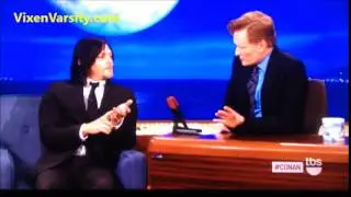 Norman Reedus on Daryl Dixon eating a worm
