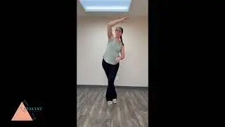 Standing TFL/ITB Stretch